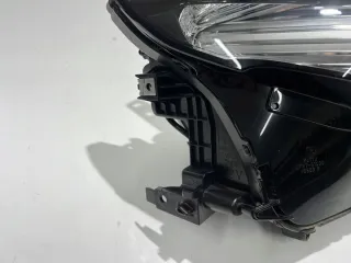 00000-000-000 Фара правая Mazda CX30 Арт e10657771, вид 7