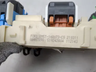2027109,7M5T14A073FH Блок предохранителей Ford Focus 3 Арт 20432609, вид 3