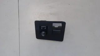 68485jd0000 Кнопки (прочее) Nissan Qashqai 1  Арт 6677010, вид 1