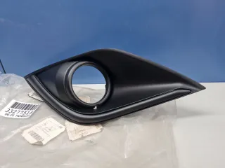 6400K791 Рамка противотуманной фары левой Mitsubishi Outlander 3 Арт Z352622