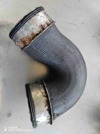 3B0145834AC Патрубок интеркулера   Volkswagen Passat B5 Арт B51371, вид 1