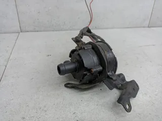 A0005000686 Насос антифриза дополнительный Mercedes B W246 Арт 111-46, вид 1