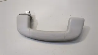17A857607A Ручка внутренняя потолочная Volkswagen Jetta 7 Арт 20438811, вид 1
