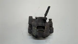 4773021030,4772132150 Суппорт тормозной задний правый Toyota Prius 2 Арт 20372186, вид 1