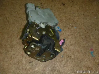 61034FE000 Замок двери задней правой Subaru Impreza 5 Арт E8006973, вид 3