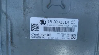 03L906023LN Блок управления двигателем Skoda Fabia 2 Арт e876008, вид 3