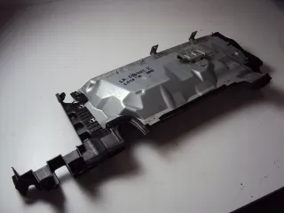 K8D2-10B812-AB Декоративная крышка двигателя Land Rover Evoque 2 Арт e7056113, вид 3