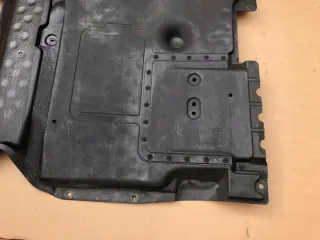 A2125203323 2125203323 Декоративная крышка двигателя Mercedes E C207 Арт e8133786, вид 6