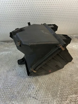 4B0133837e Корпус воздушного фильтра Audi A6 C5 (S6,RS6) Арт e8676470, вид 1