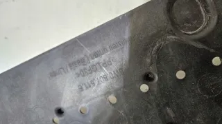 8W0807611E Декоративная крышка двигателя Audi A4 B9 Арт e9283679, вид 9
