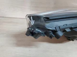 81110-F4280 Фара правая Toyota C-HR Арт e10673336, вид 2