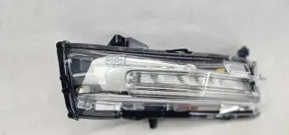 PJR3B13200BG Фара противотуманная правая Ford Mustang 6 Арт e10674186, вид 2