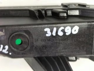 HK83-15200-BC Фара противотуманная правая Jaguar F-Pace Арт e10678504, вид 5
