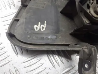 A1698850822 Фара противотуманная правая Mercedes A W169 Арт e10680795, вид 2