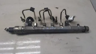 03L130089AA Топливная рампа  Volkswagen Passat B8 Арт 8849212, вид 1