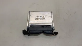 Блок управления двигателем Audi A4 B6 Арт 20443348, вид 1
