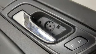 84365580 Обшивка двери передней левой (дверная карта) Chevrolet Tahoe 4 Арт 20437873, вид 3