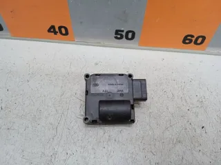 4F0820511 Моторчик заслонки печки Audi A6 C6 (S6,RS6) Арт 2-1184, вид 1