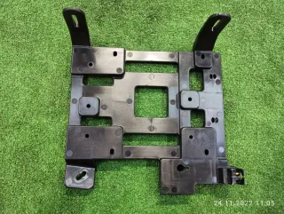 3W0907717B Кронштейн блока управления двигателем Bentley Continental 3 Арт 2-30427, вид 1