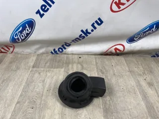 1208204 Лючок топливного бака Ford Fiesta 5 Арт 2-36865, вид 2