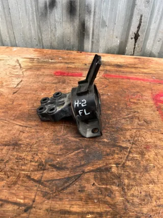 1001100XSZ08B Подушка крепления двигателя Haval H2 Арт 2-85063, вид 2