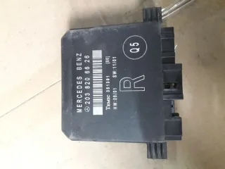a2038206626 Блок управления двери Mercedes C W203 Арт 2-89213, вид 1
