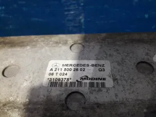 A2115002602 Радиатор интеркулера Mercedes E W211 Арт 2-96880, вид 3