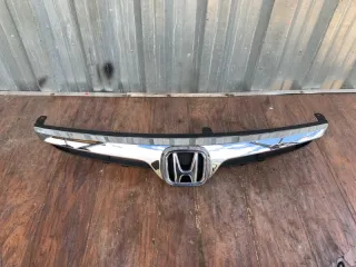  Решетка радиатора Honda Civic 8 restailing Арт 2-144303, вид 1