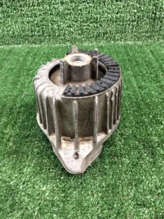A2122406417 Подушка крепления двигателя Mercedes E W212 Арт 2-167685, вид 3