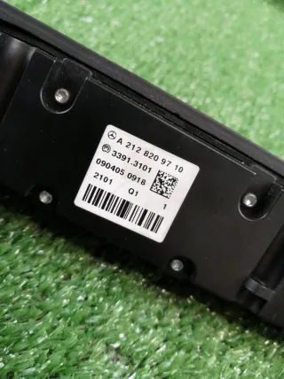A2128209710 Блок кнопок в центральную консоль Mercedes E W212 Арт 2-167719, вид 5