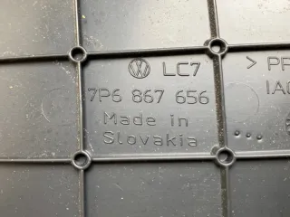 7P6867656 Заглушка обшивки багажника Volkswagen Touareg 2 Арт 2-179032, вид 12