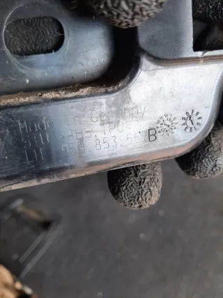 95B853557B Кронштейн порога Porsche Macan Арт 2-220004, вид 3