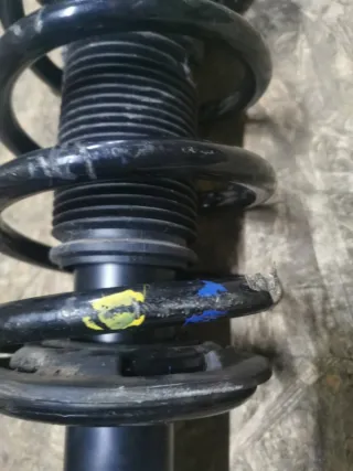 95B413031G Стойка амортизатора Porsche Macan Арт 2-231409, вид 2