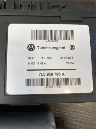 7L0959703D Моторчик стеклоподъемника Volkswagen Touareg 1 Арт 2-243066, вид 3
