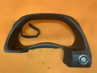  Накладка панели приборов Infiniti QX56 2 Арт 2-256691
