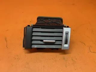 BJ32018B09GB Дефлектор обдува салона Land Rover Evoque 1 Арт 2-275698, вид 1
