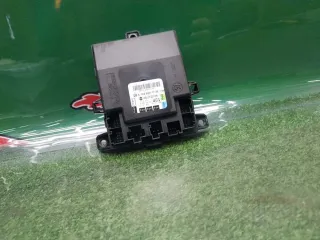 A1648207726 Блок управления двери Mercedes R W251 Арт 2-275883, вид 1