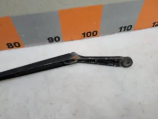 XS4117527AB Щеткодержатель (поводок стеклоочистителя, дворник) Ford Focus 1 Арт 2-309967, вид 3