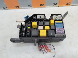 912202D013 Блок предохранителей под капотом Hyundai Elantra XD Арт 2-367130, вид 3