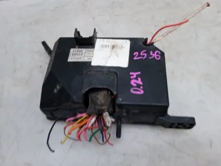 912202D013 Блок предохранителей под капотом Hyundai Elantra XD Арт 2-367130, вид 5