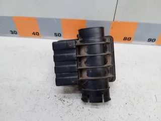 1387063J00 Резонатор воздушного фильтра Suzuki Swift 3 Арт 2-430624, вид 2