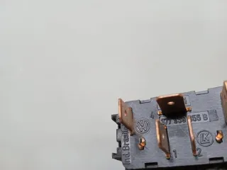 377959855B Кнопка стеклоподъемника Volkswagen Pointer Арт 2-432761, вид 3