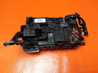 DC3T-14B476-DB Блок предохранителей Ford Edge 1 restailing Арт 2-473131, вид 1
