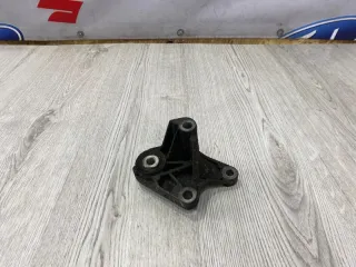 1306901 Кронштейн КПП Ford Focus 2 Арт 2-478014, вид 1