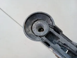 375955409 Щеткодержатель (поводок стеклоочистителя, дворник) Volkswagen Pointer Арт 2-514385, вид 4