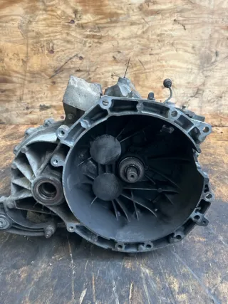 A1020 КПП механическая (МКПП) Ford Focus 3 Арт 2-516870, вид 1