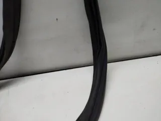 7P6827705 Уплотнительная резинка Volkswagen Touareg 2 Арт 2-549920, вид 4