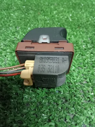 8K0959831A Кнопка открытия багажника Audi A4 B8 Арт 2-551917, вид 3