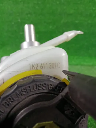 1K2614019H Цилиндр тормозной главный Audi A3 8P Арт 2-552540, вид 8