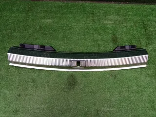 8K9864483C Накладка на замок багажника Audi A4 B8 Арт 2-552698, вид 1